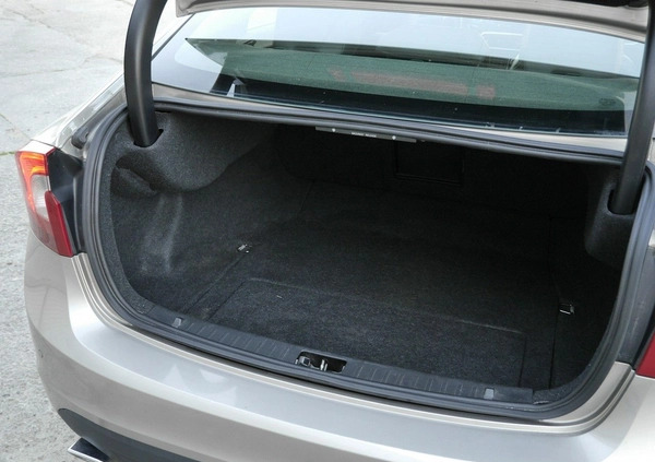 Volvo S60 cena 34900 przebieg: 203000, rok produkcji 2012 z Ryglice małe 232